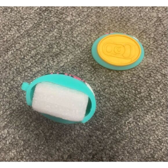 Blue Character Airpod Case - Picture 7 of 7